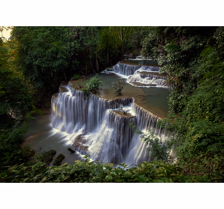 Fotomurais de paisagens Cachoeira de pedra na selva - TenStickers