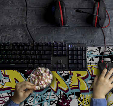 Tapetes de rato de gaming Graffiti personalizável - TenStickers