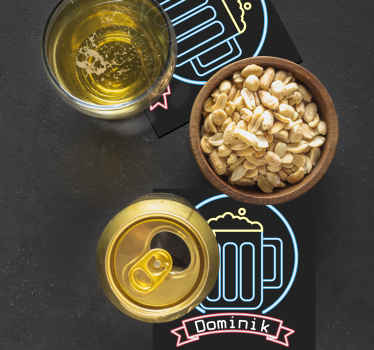 Bases para copos Cerveja de neon com nome - TenStickers