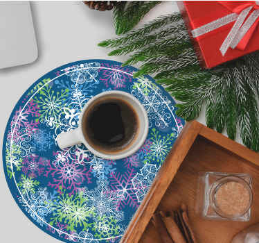 Bases para copos de natal Iluminando flocos de neve em fundo azul - TenStickers