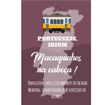 Arte da parede da lona da citação portuguesa suspeita. Fundo roxo com motivo do mapa e vagão amarelo. Legenda de texto em branco. Inscreva-se com 10% de desconto!