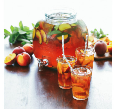 Pêssegos e copos de vidro, lonas de frutas. Chá de pêssegos com copos e chá. Decore suas paredes. Obtenha com envio imediato!