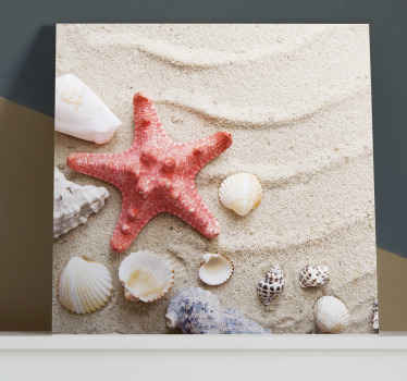 Quadro animais Estrela do mar e conchas na areia - TenStickers