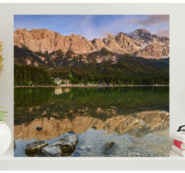 A tela de paisagem dos alpes da baviera - é feita com material e impressão de alta qualidade. A qualidade da imagem é excelente e o produto é duradouro.