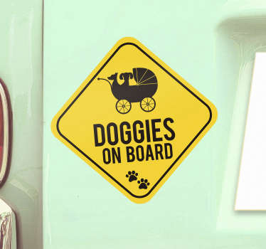 Mostre a todos que tem um animal de estimação a bordo com este autocolantes para veículos personalizável fantástico, para carros em qualquer lugar! Fácil de aplicar.