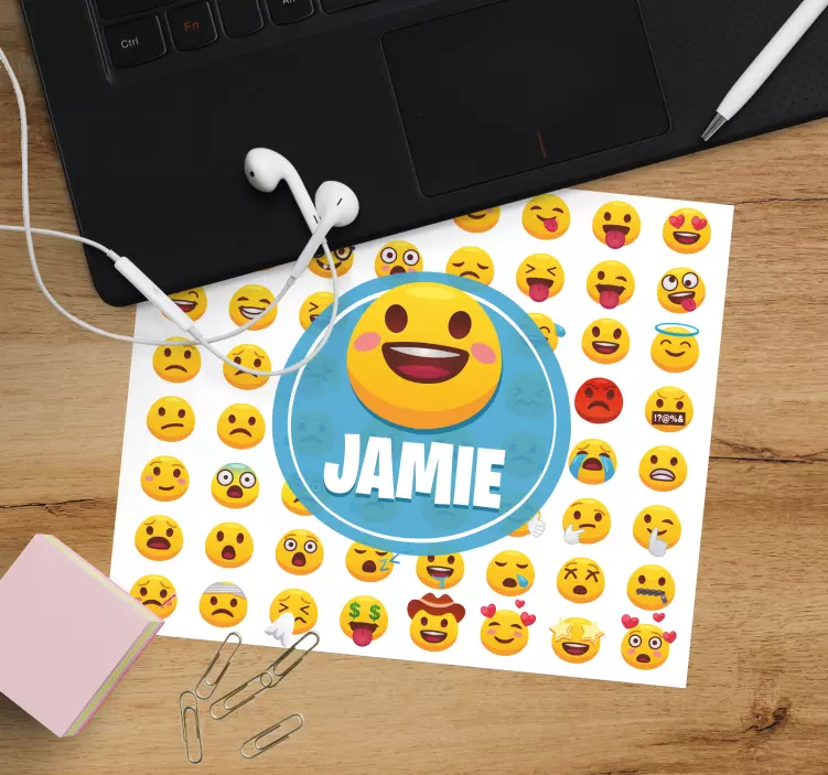 Tapetes de rato com nome Emojis com nome - TenStickers