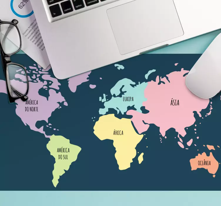 Tapetes de rato mapa mundo Continentes cores pastel - TenStickers