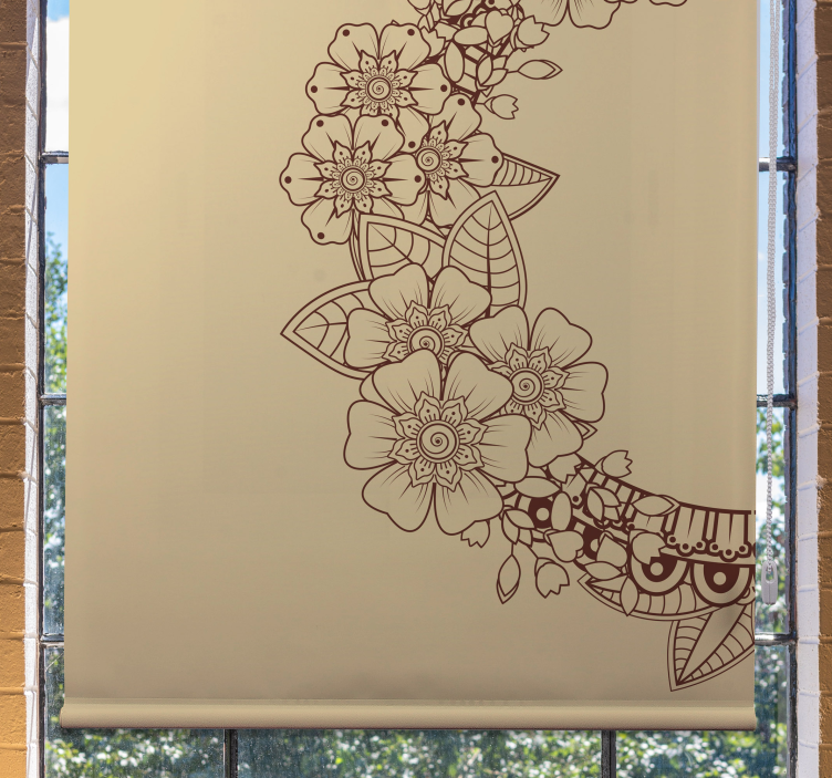 Círculo de mandala com flores elegantes cego - TenStickers