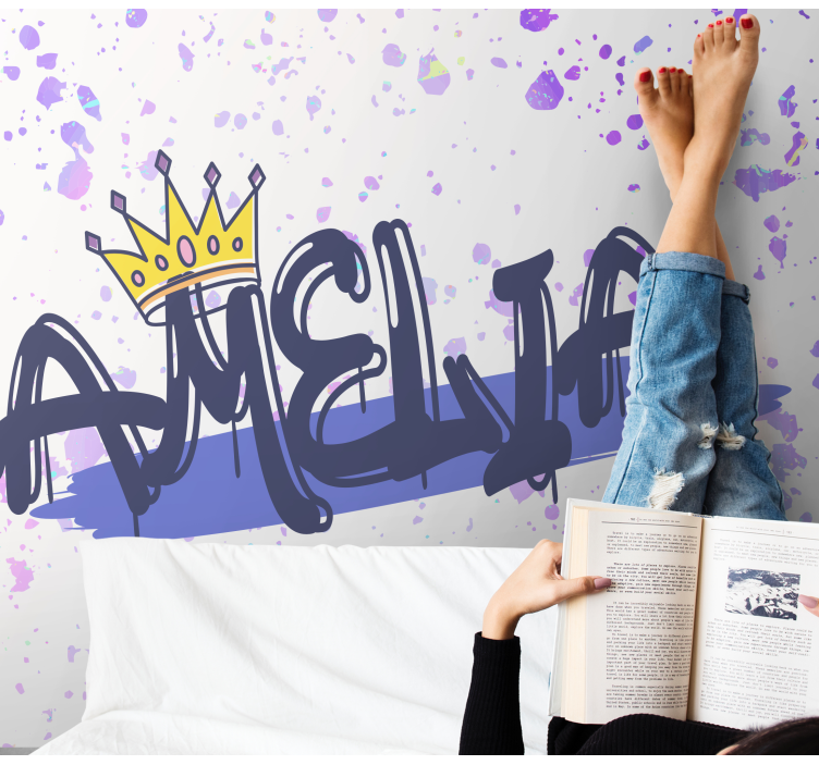 Murais de Parede Garota graffiti com uma coroa - TenStickers