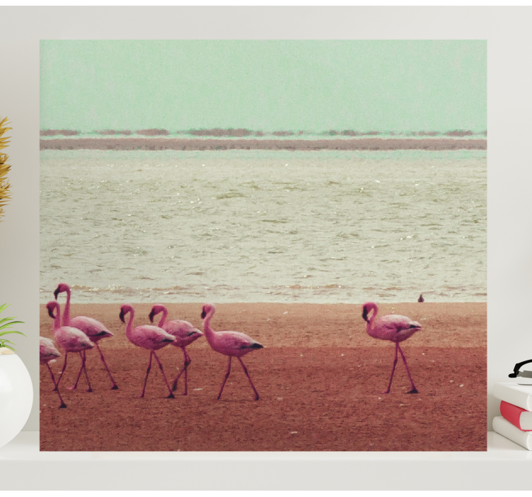 Quadro sala casamento Flamingo caminhando na praia - TenStickers