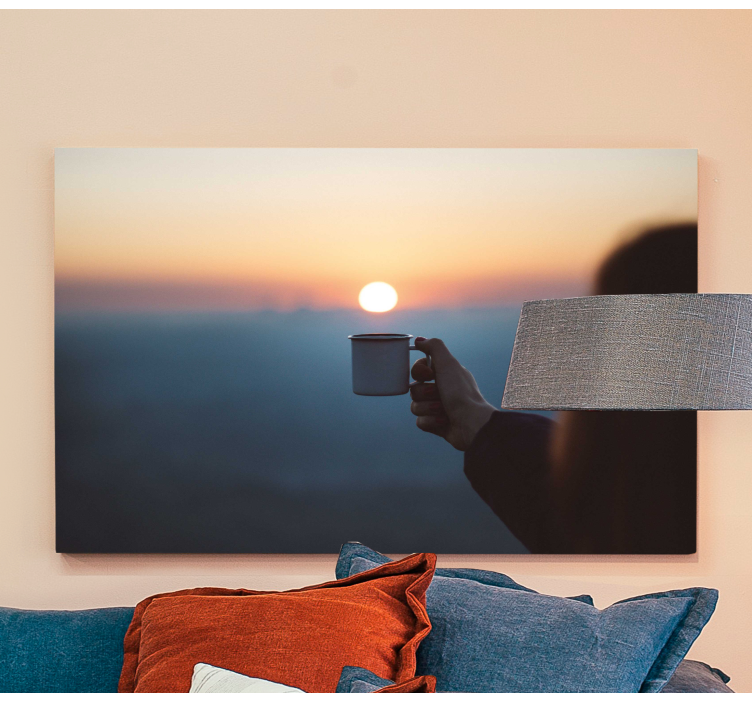 Quadros decorativos personagens segurando caneca - TenStickers