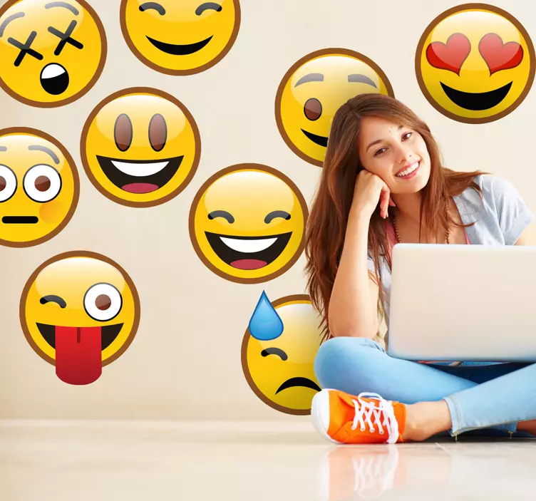 Adesivos de parede emoticons whatsapp - TenStickers