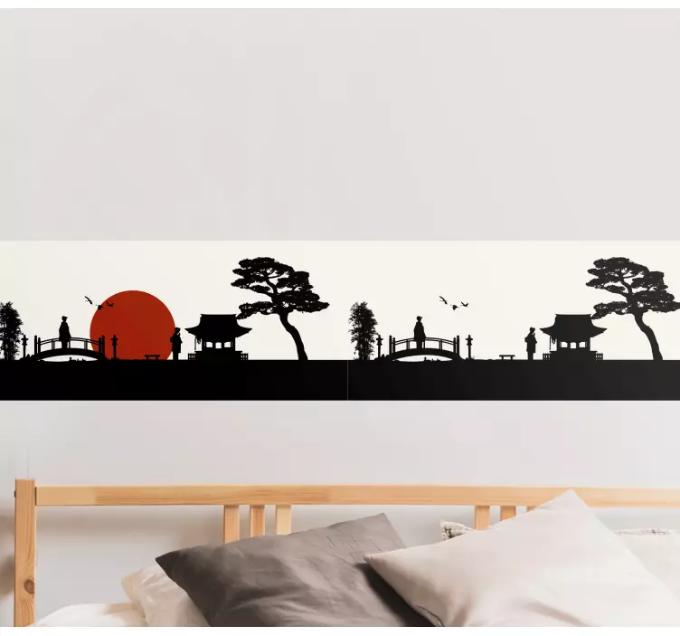 Autocolante azulejo Pássaro japonês com sol e árvores - TenStickers