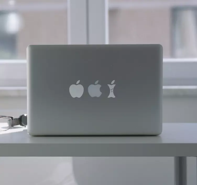 Autocolante de frutas Maçã mastigada - TenStickers