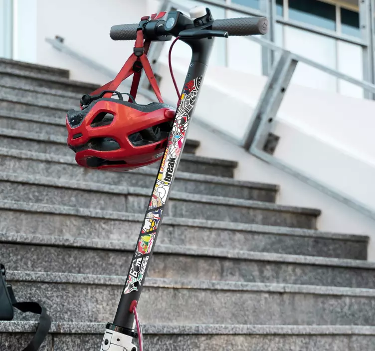 Autocolante para patinete patinete com adesivos bomba - TenStickers