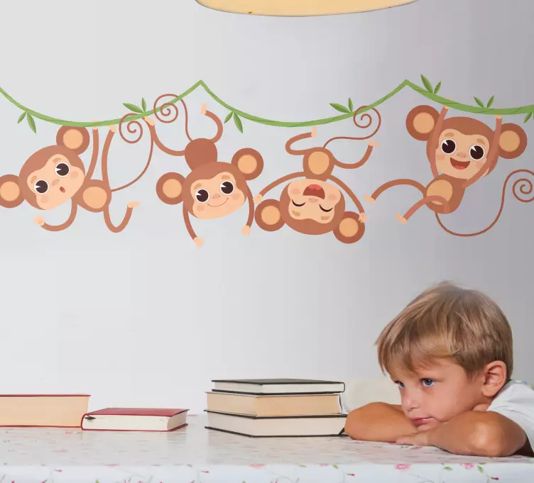 Autocolantes com animais selvagens Quatro macacos pendurados - TenStickers
