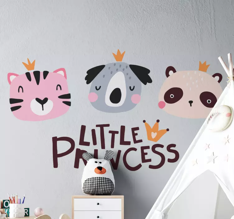 Autocolantes com animais selvagens Rainha panda fofa - TenStickers