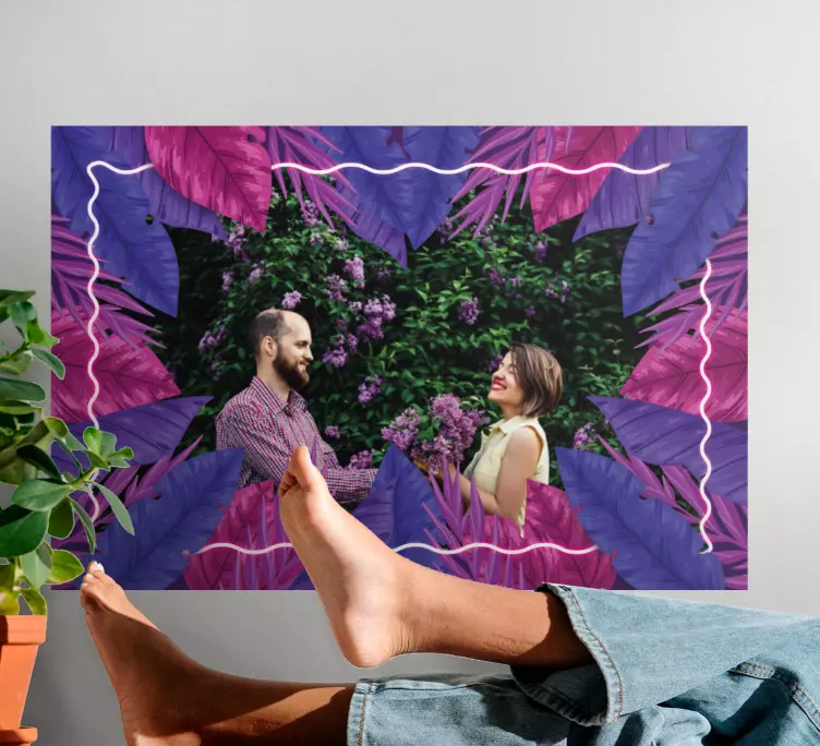 Autocolante sala de estar Moldura floral neon roxo - TenStickers