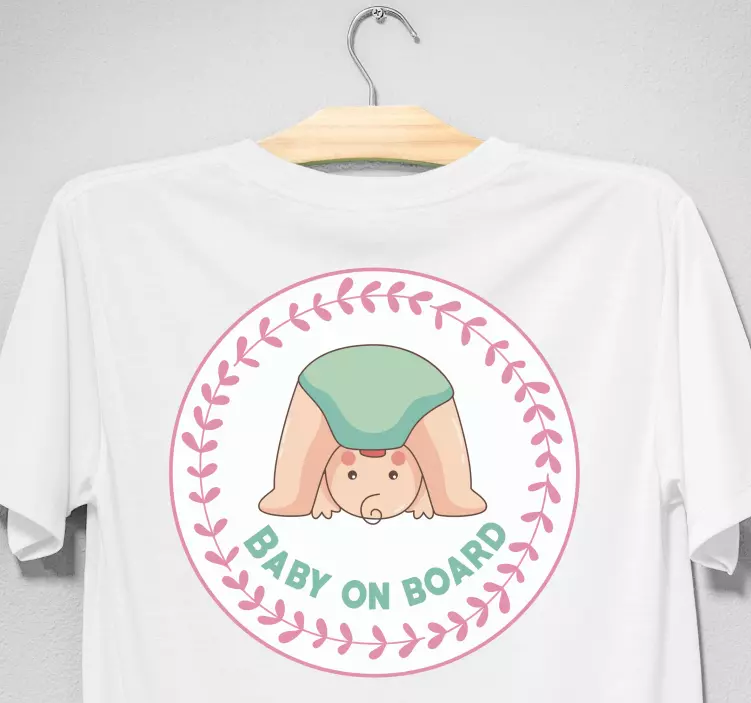 T-shirt personalizada bebê a bordo - TenStickers