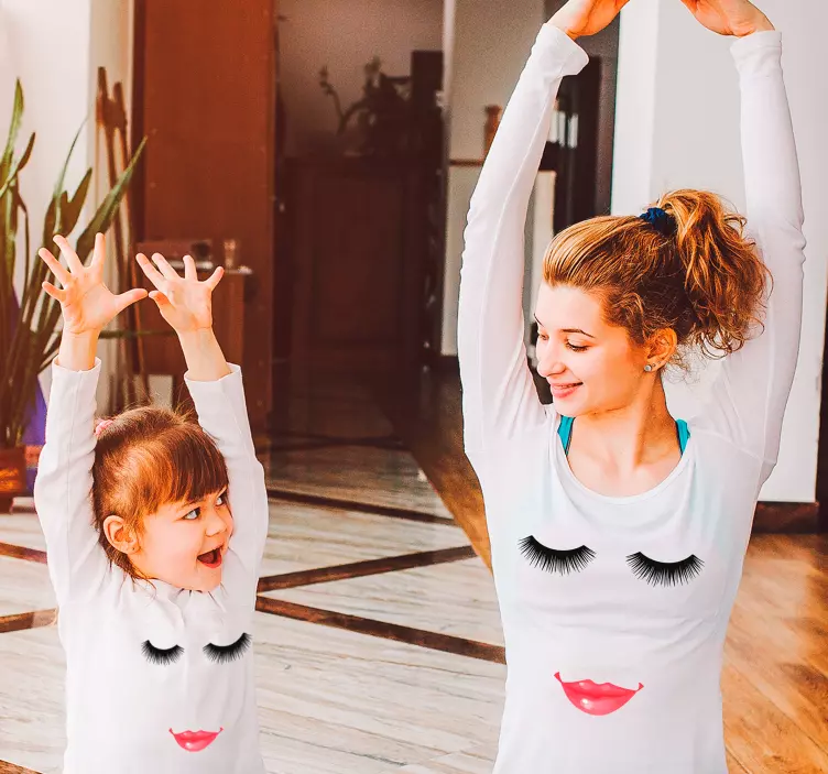 T-shirtsimples cílio e boca mãe filha - TenStickers