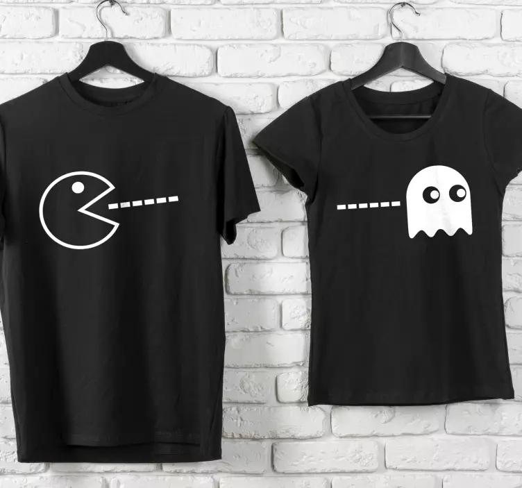 t-shirtsmonocolor pac-man e fantasma casal - TenStickers