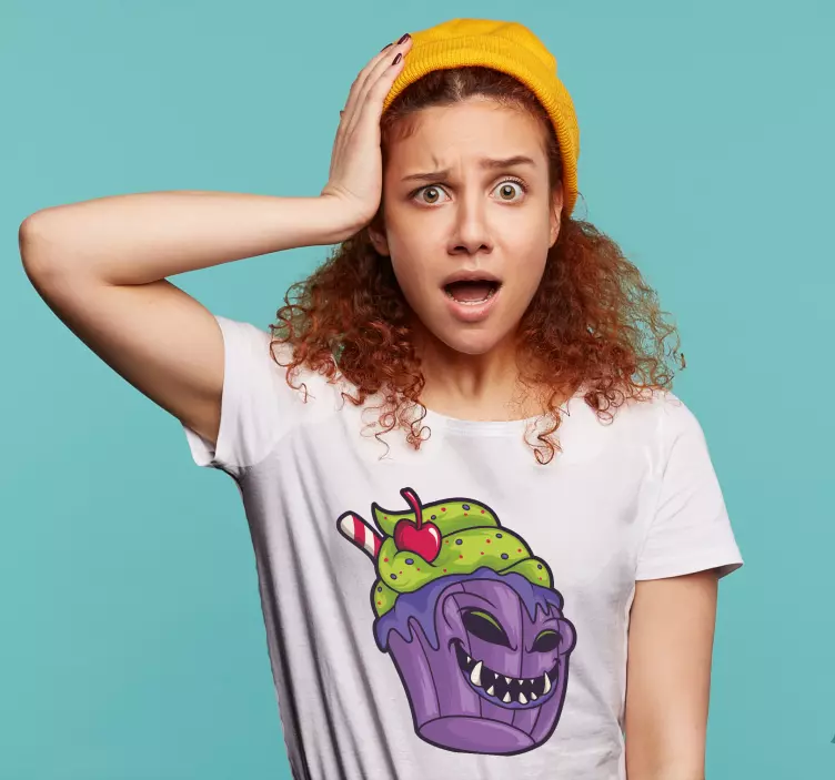 t-shirt personalizada dos desenhos animados queque zumbi - TenStickers