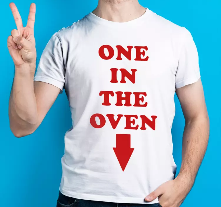 t-shirt personalizada "um no forno" - TenStickers
