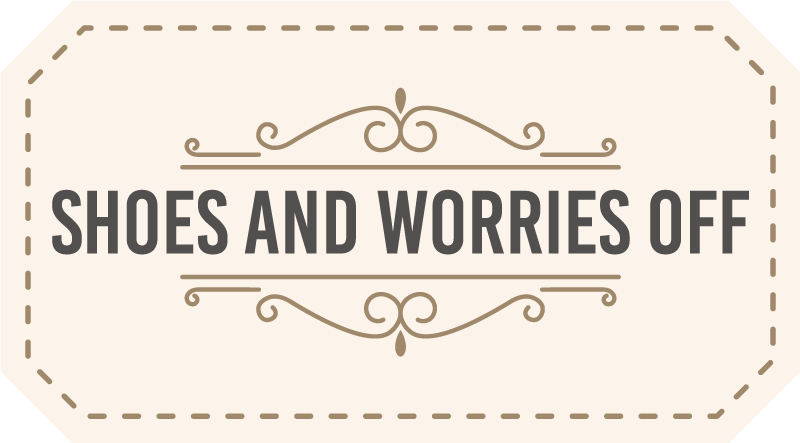 Sapatos e preocupações fora do tapete personalizado - TenStickers